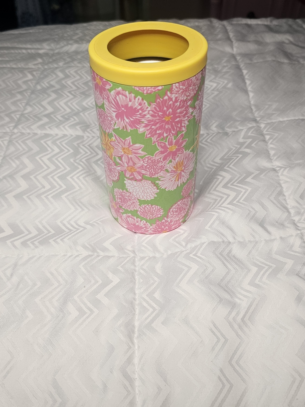 Lilly Pulitzer Green Floral Insulated Can Cooler with Pink and Yellow Accents - Picture 2 of 3